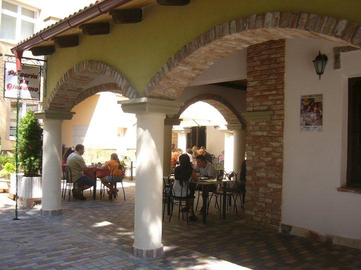 Penzion Da Giacomo Trenčín Exterior foto